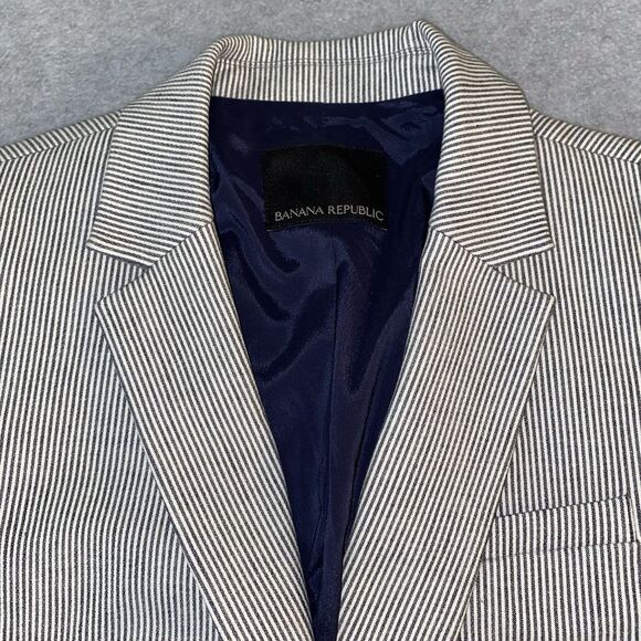 Banana Republic Blazer Jacket Women’s 4 Navy White Pinstripe Career Work 23” - Picture 2 of 16